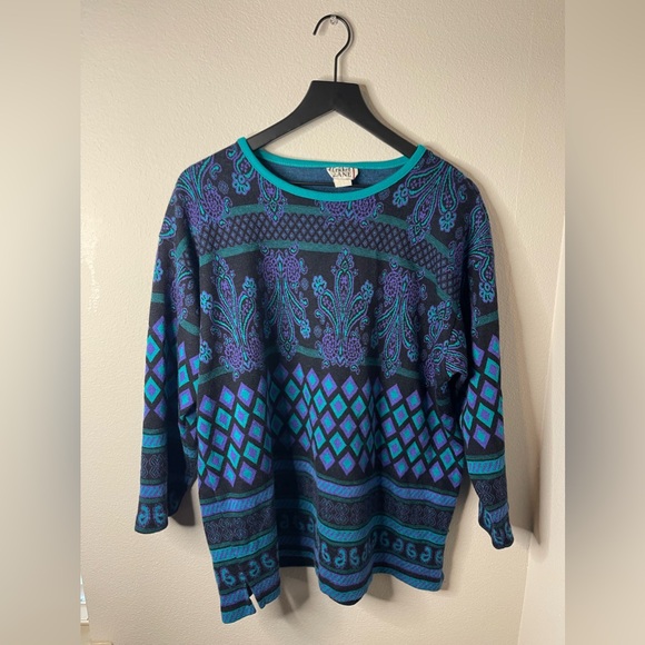 Cricket Lane Sweater - Picture 2 of 5